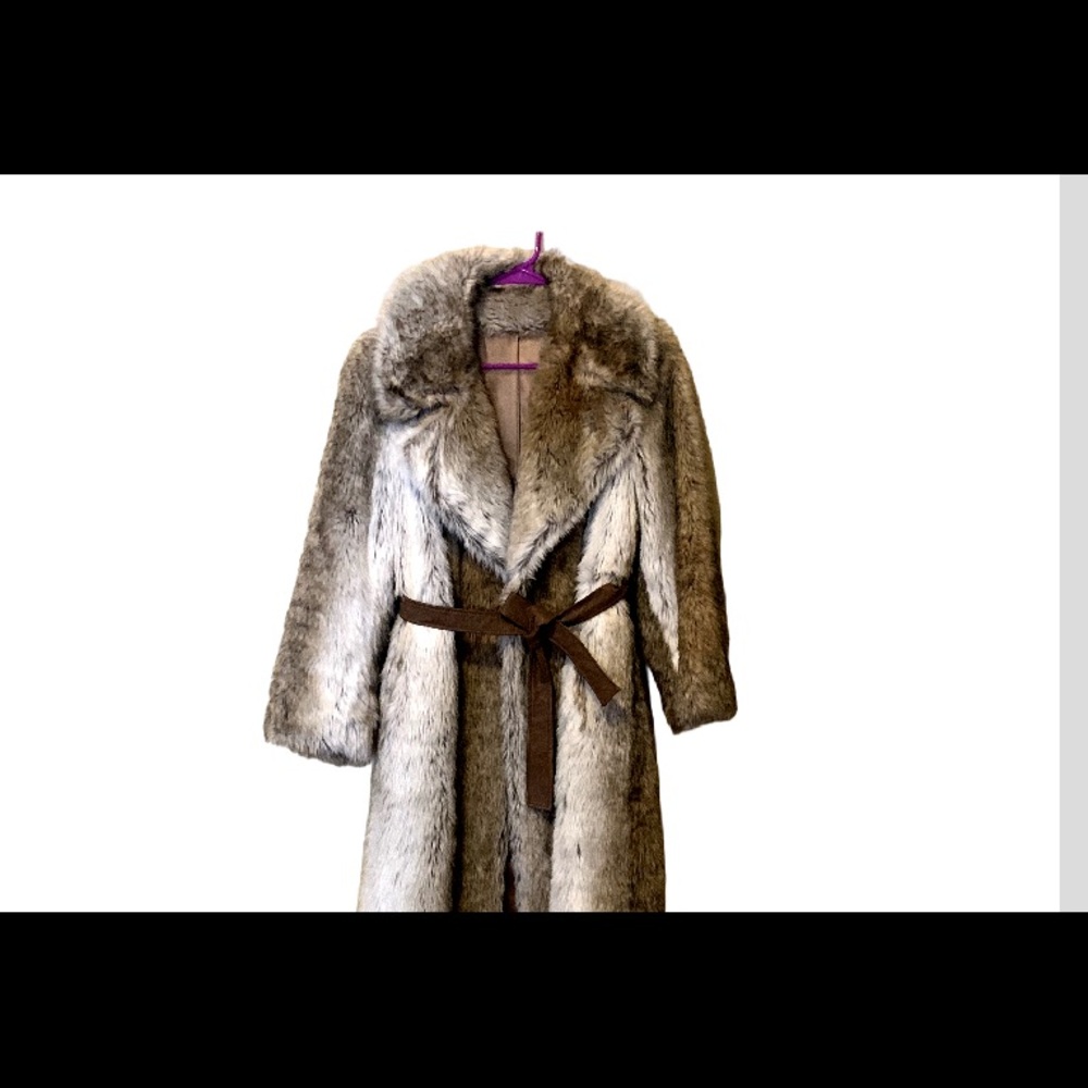Luxury coat for women